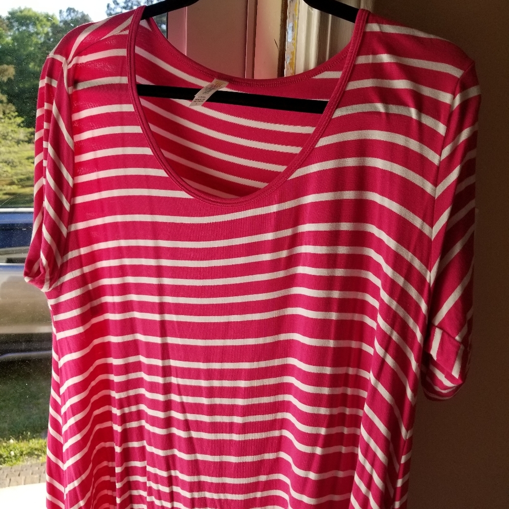 Lularoe Perfect T Top